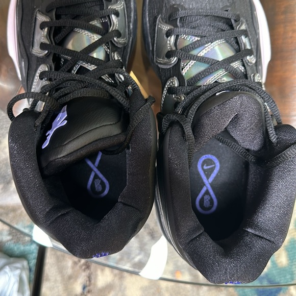 New Nike Kyrie Infinity Black metallic Silver Mens‎ size 11 - Picture 10 of 12